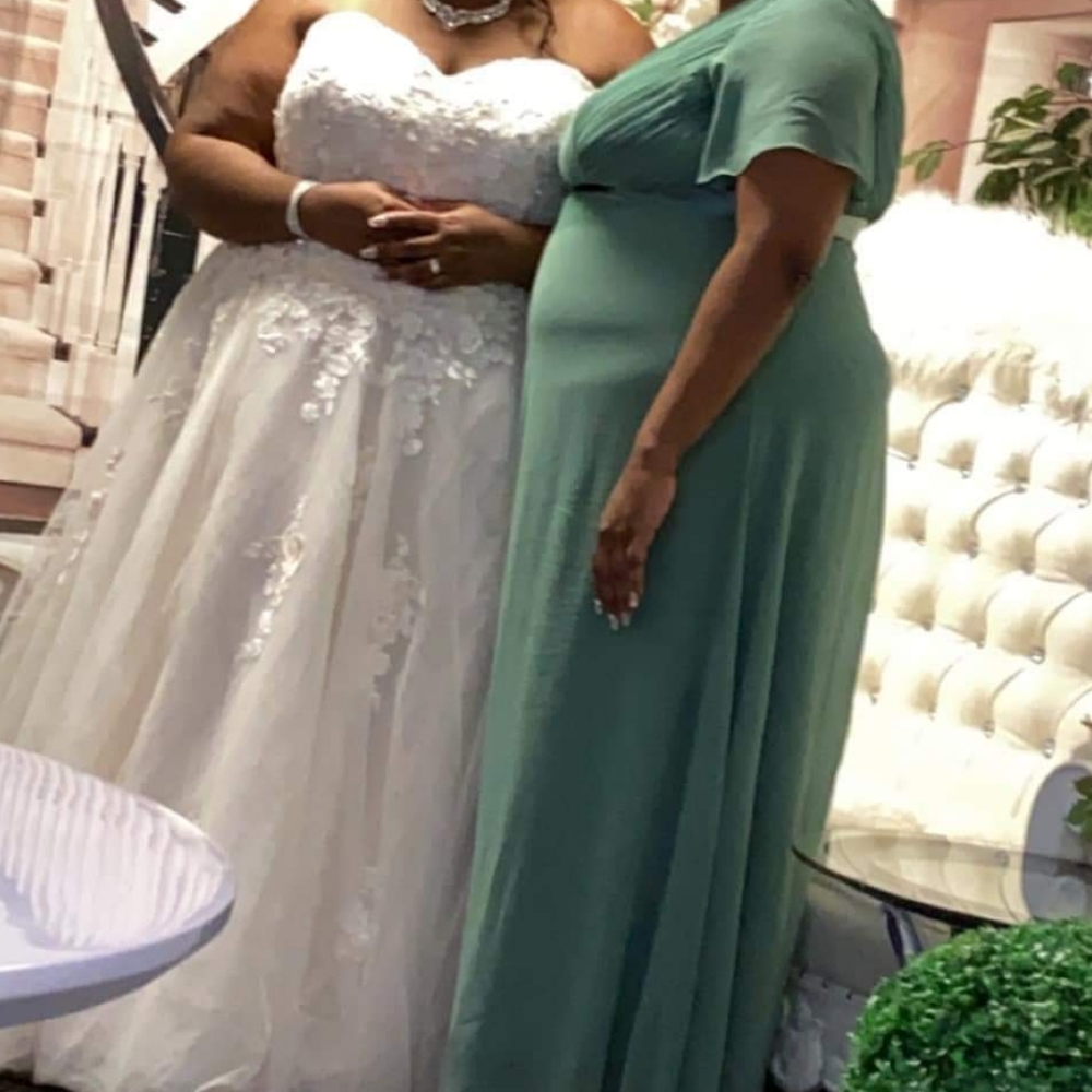 Bridal dress